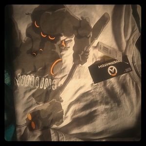 XL overwatch Reinhardt shirt